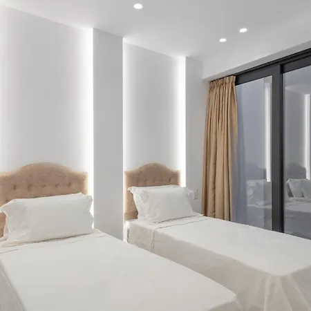 Lithos Luxury