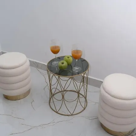 Lithos Luxury