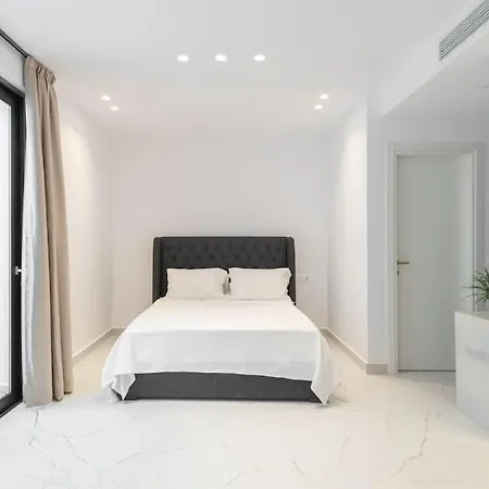 Lithos Luxury Villa Hersonissos (Crete)