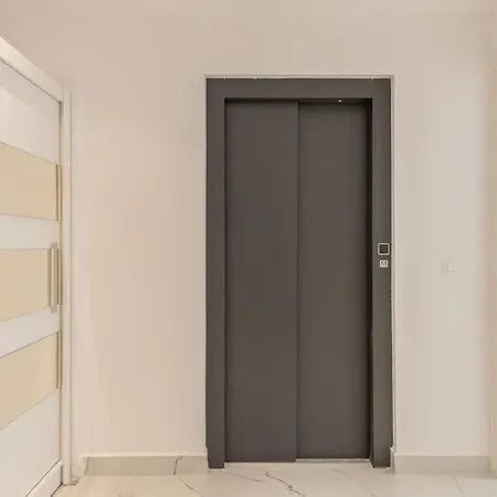 Lithos Luxury Villa